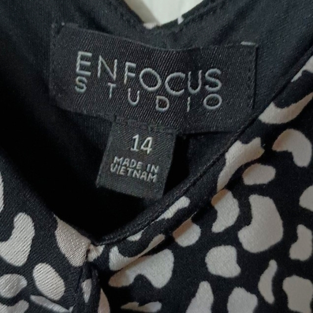 Sleveless Freckled Patterned Midi Dress - Picture 2 of 14